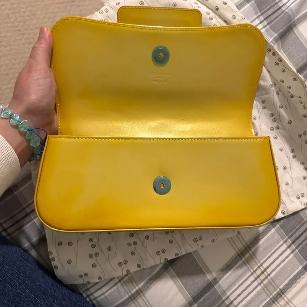 Louis Vuitton Yellow Designer Clutch - Picture 7 of 9